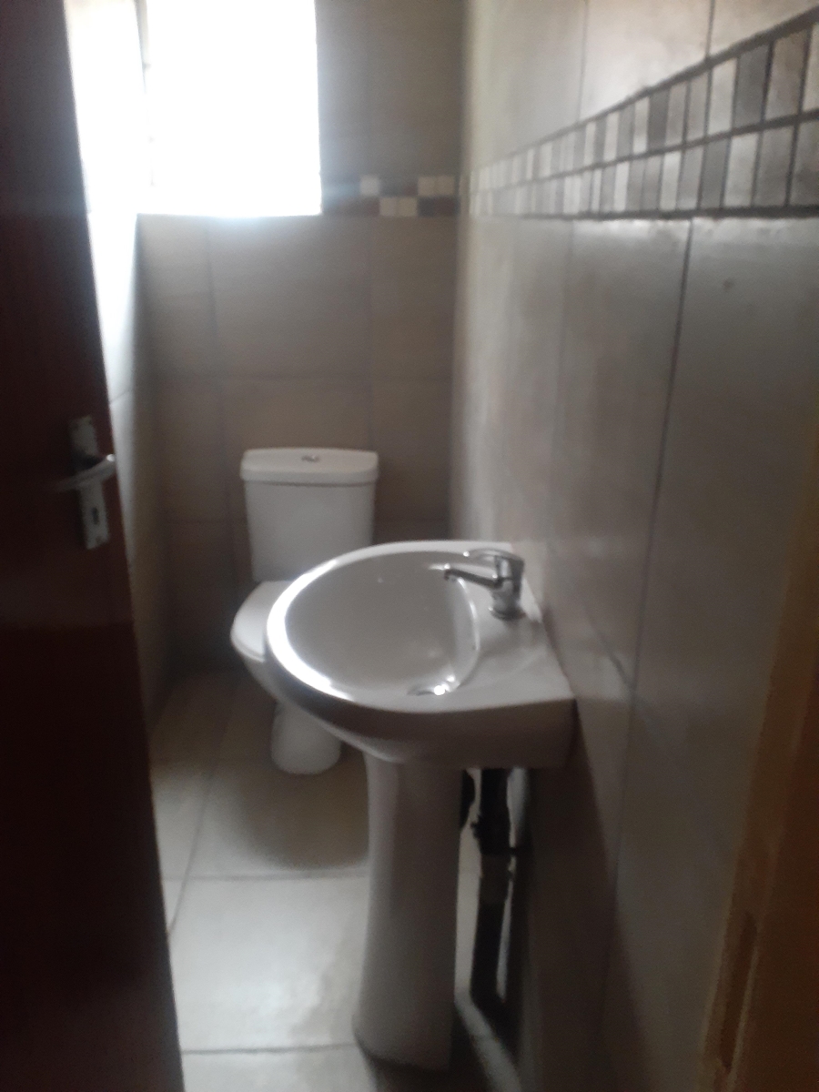 5 Bedroom Property for Sale in Soshanguve L Gauteng