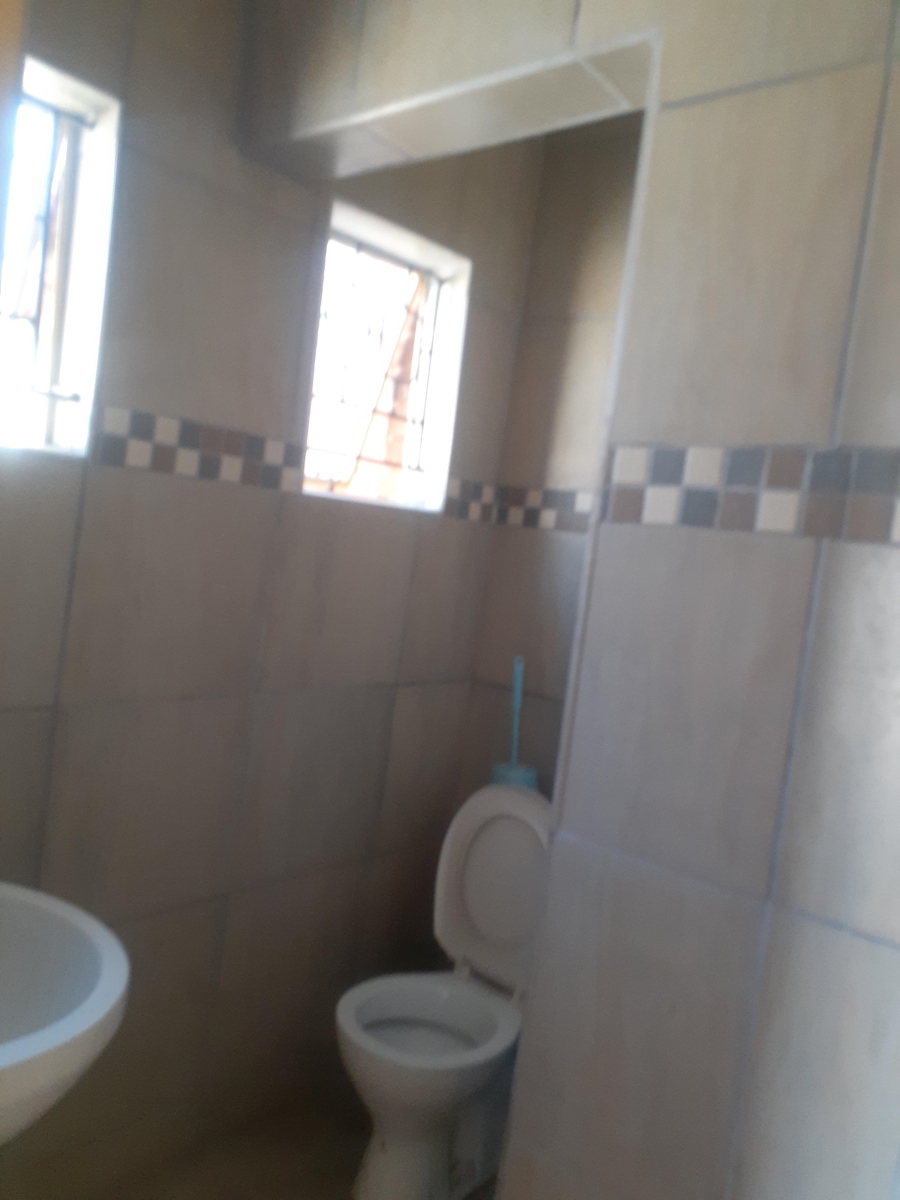 5 Bedroom Property for Sale in Soshanguve L Gauteng