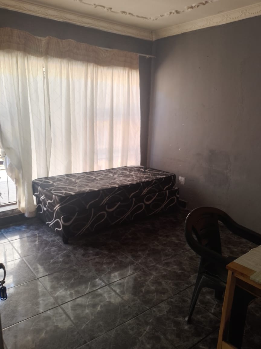 5 Bedroom Property for Sale in Soshanguve L Gauteng