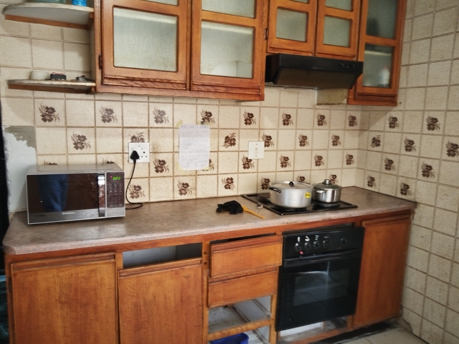5 Bedroom Property for Sale in Soshanguve L Gauteng