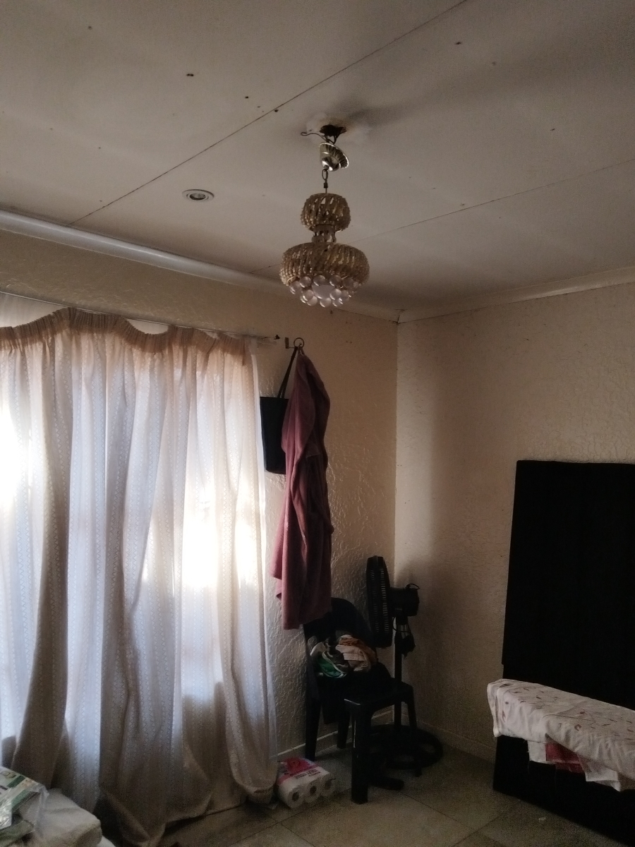 3 Bedroom Property for Sale in Soshanguve WW Gauteng