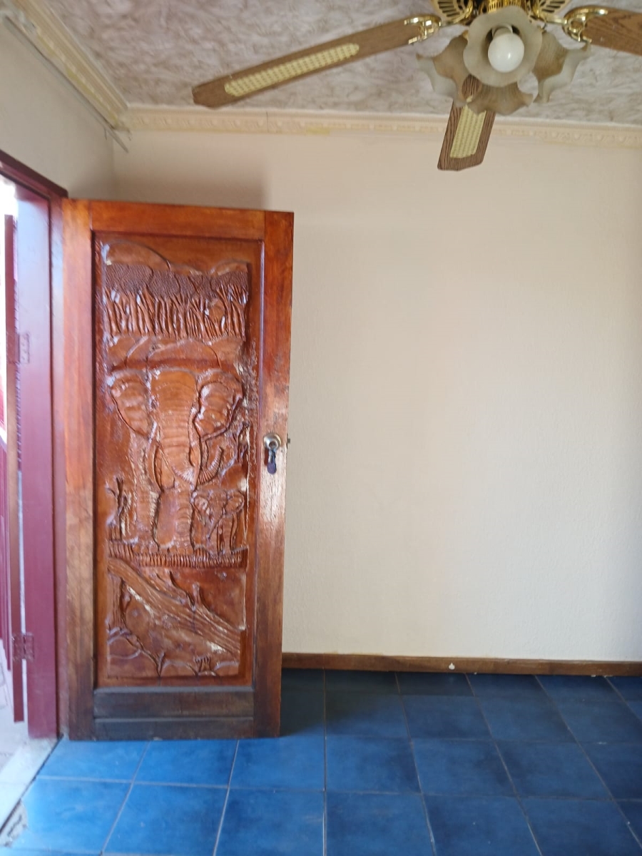 3 Bedroom Property for Sale in Soshanguve WW Gauteng