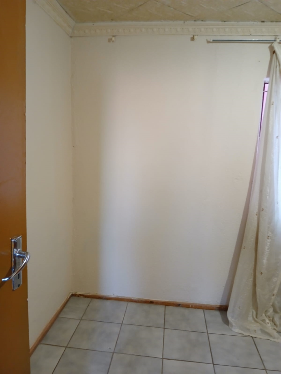 3 Bedroom Property for Sale in Soshanguve WW Gauteng