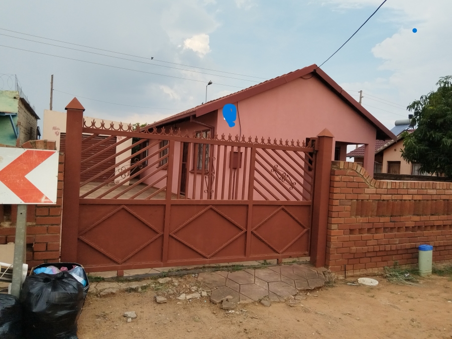 3 Bedroom Property for Sale in Soshanguve WW Gauteng