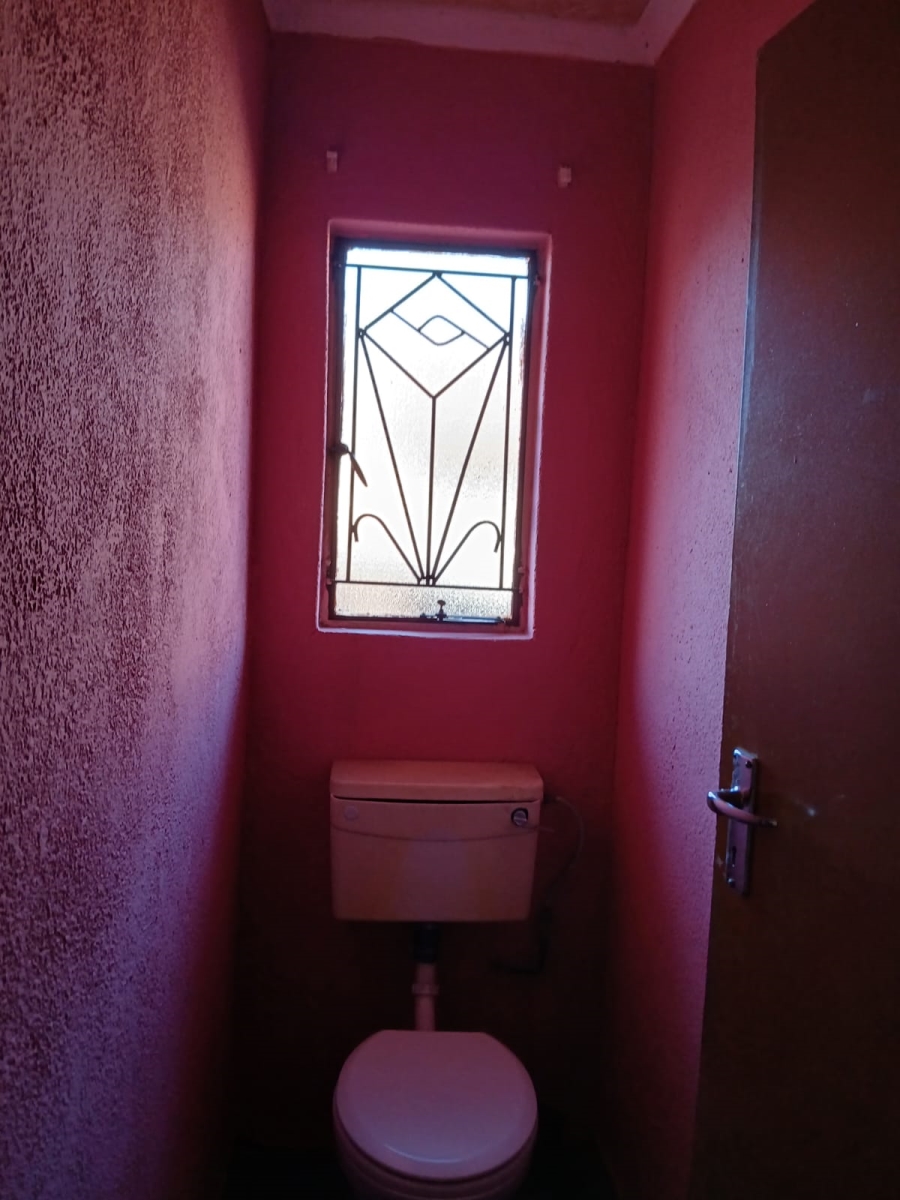 3 Bedroom Property for Sale in Soshanguve WW Gauteng