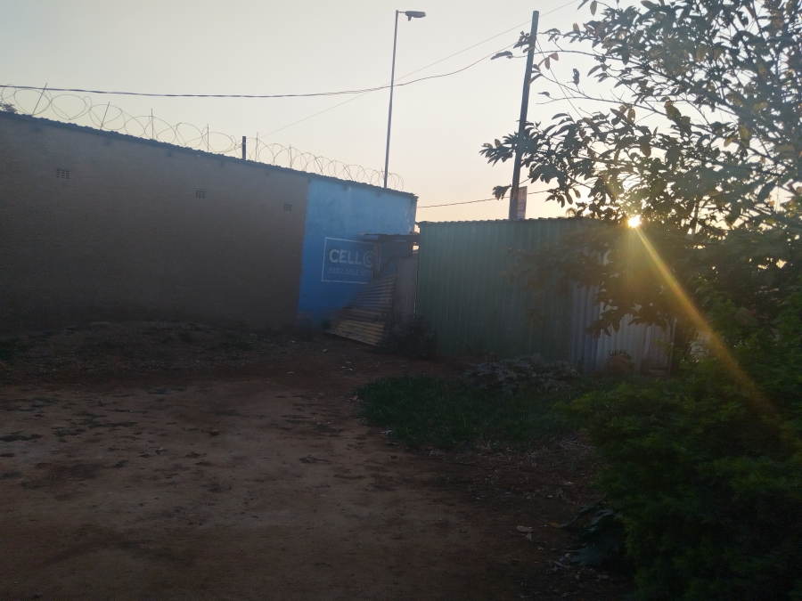 2 Bedroom Property for Sale in Soshanguve South Ext 4 Gauteng