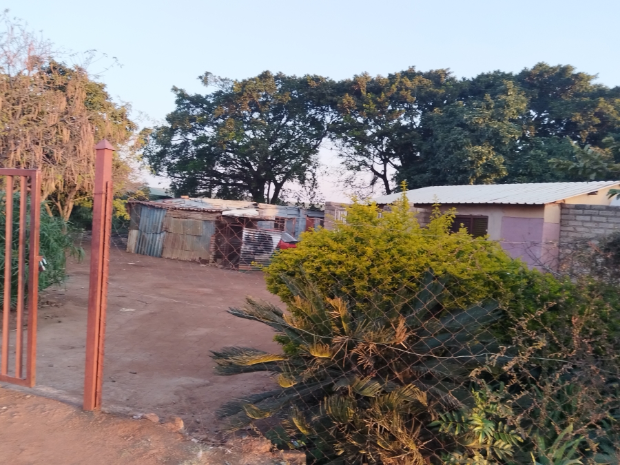2 Bedroom Property for Sale in Soshanguve South Ext 4 Gauteng