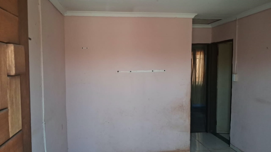 2 Bedroom Property for Sale in Soshanguve South Ext 4 Gauteng