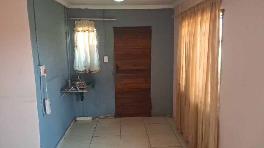 2 Bedroom Property for Sale in Soshanguve South Ext 4 Gauteng