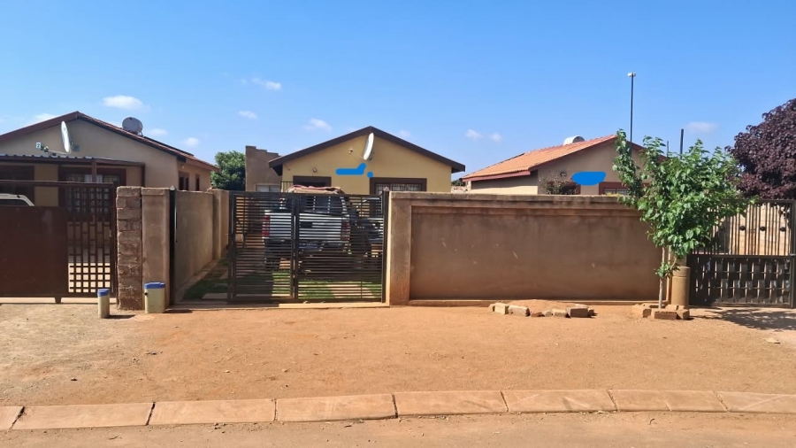 2 Bedroom Property for Sale in Soshanguve South Ext 4 Gauteng