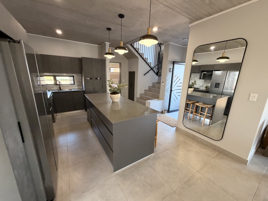 4 Bedroom Property for Sale in North Riding Gauteng