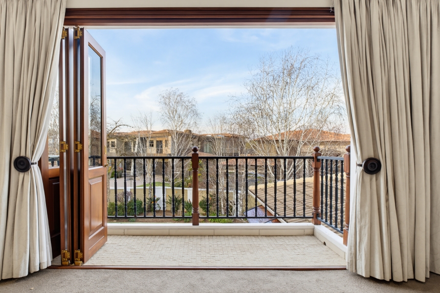 4 Bedroom Property for Sale in Ebotse Golf Estate Gauteng