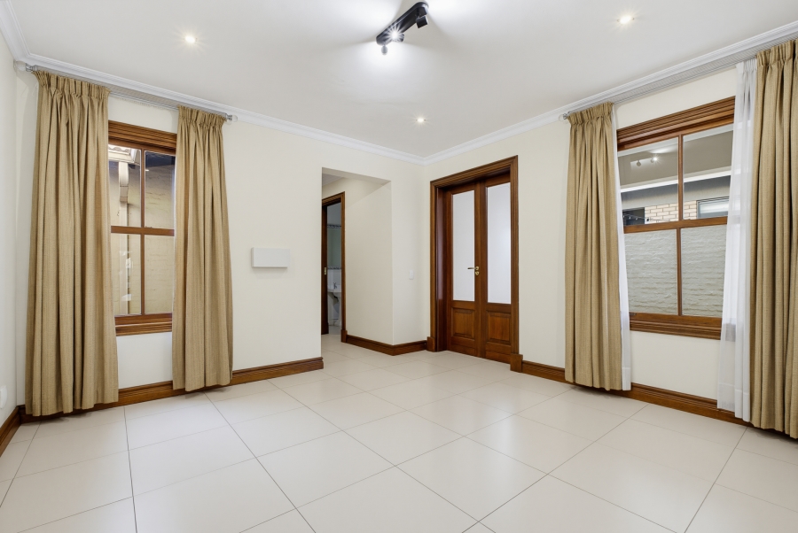 4 Bedroom Property for Sale in Ebotse Golf Estate Gauteng