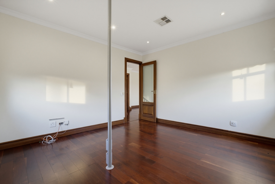 4 Bedroom Property for Sale in Ebotse Golf Estate Gauteng
