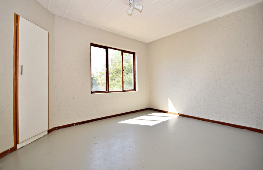 2 Bedroom Property for Sale in Bloubosrand Gauteng