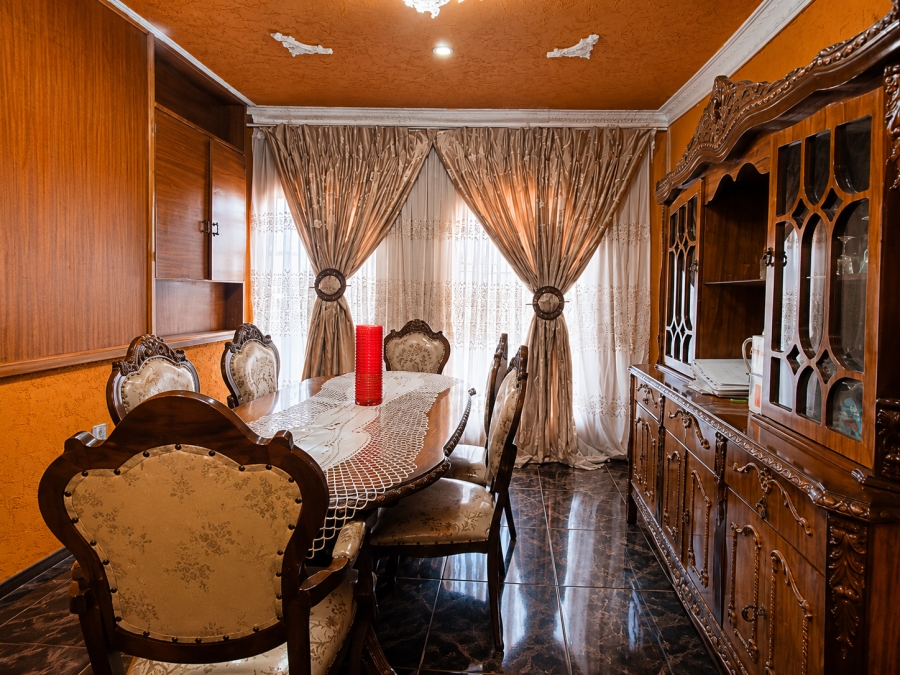 3 Bedroom Property for Sale in Unitas Park Gauteng