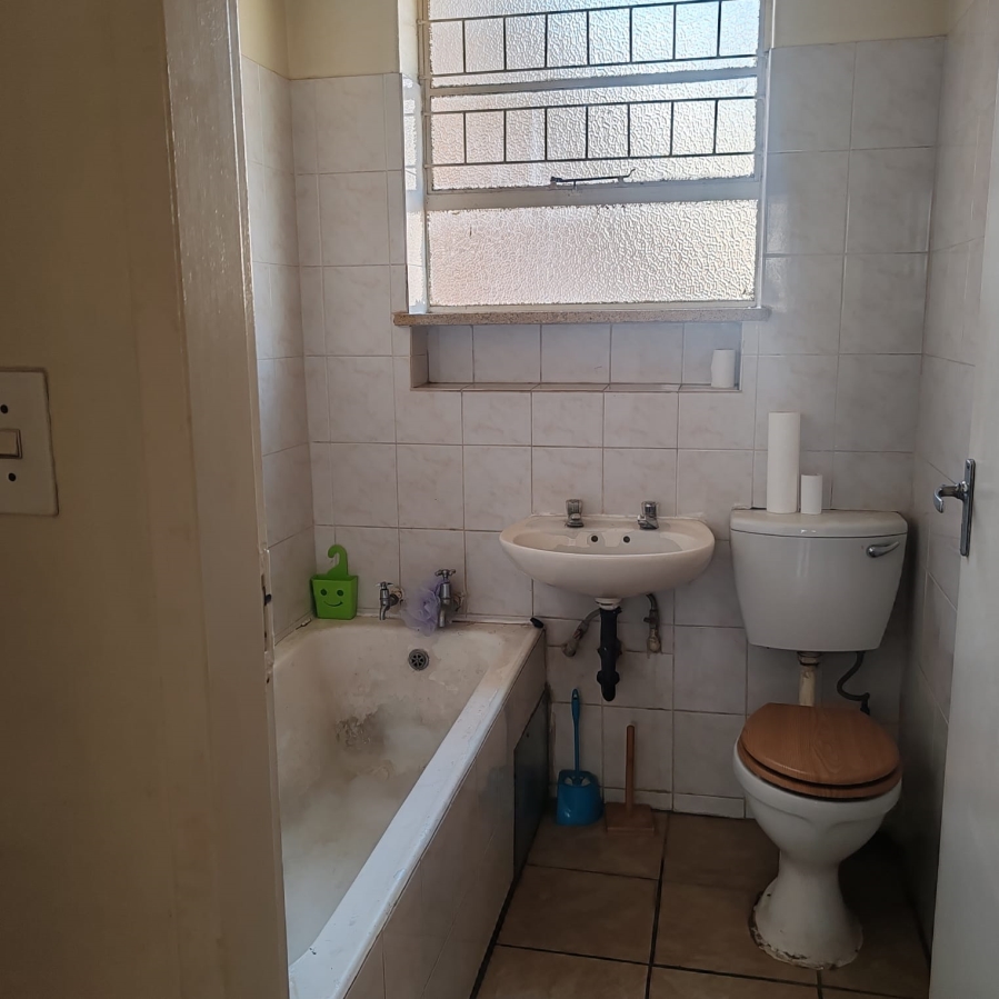 2 Bedroom Property for Sale in Sunnyside Gauteng