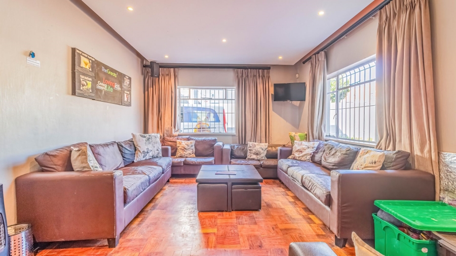 Commercial Property for Sale in Orchards Gauteng