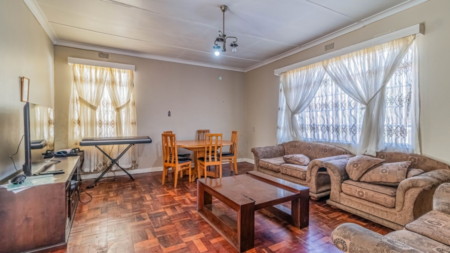 Commercial Property for Sale in Orchards Gauteng