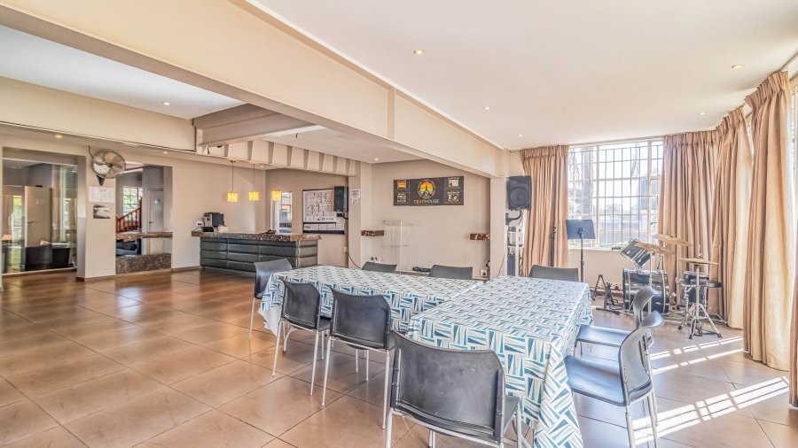 Commercial Property for Sale in Orchards Gauteng