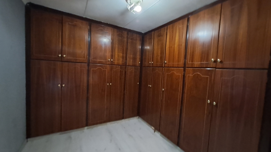 5 Bedroom Property for Sale in Ferryvale Gauteng
