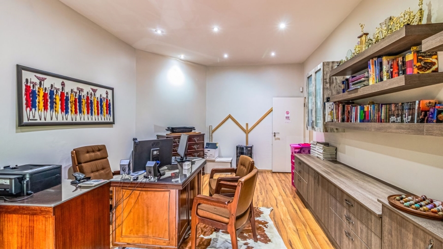4 Bedroom Property for Sale in Dowerglen Ext 5 Gauteng