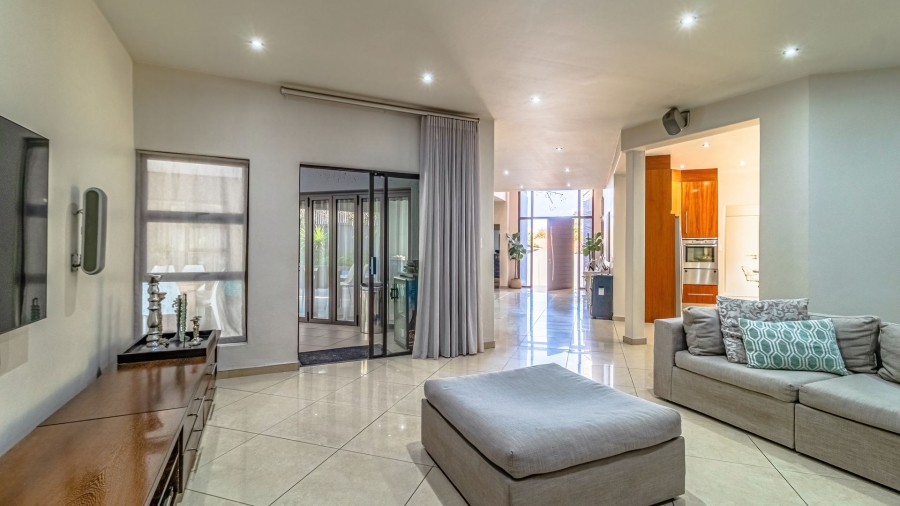 4 Bedroom Property for Sale in Dowerglen Ext 5 Gauteng