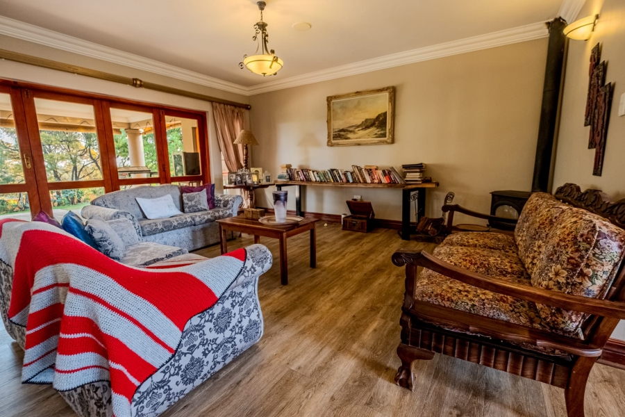 6 Bedroom Property for Sale in Olympus Ridge Gauteng