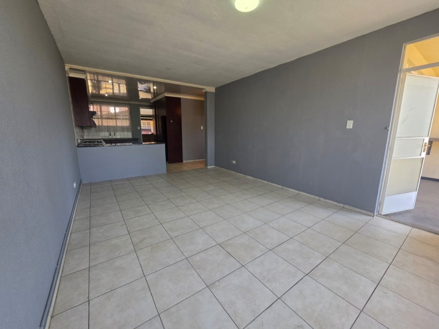2 Bedroom Property for Sale in Impala Park Gauteng