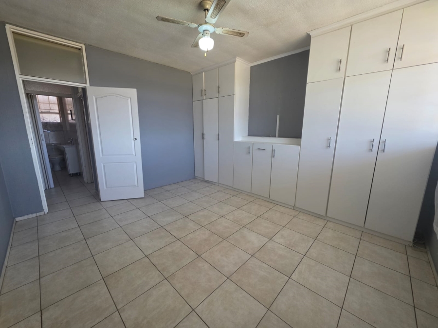 2 Bedroom Property for Sale in Impala Park Gauteng