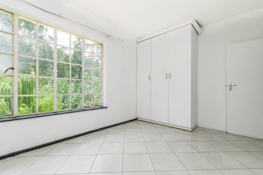 3 Bedroom Property for Sale in Helderkruin Gauteng