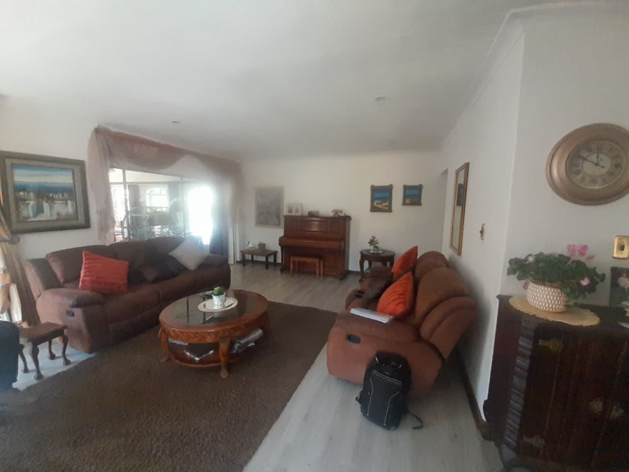 4 Bedroom Property for Sale in Visagie Park Gauteng