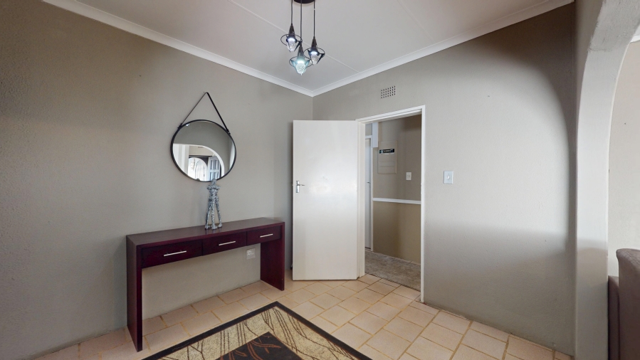 3 Bedroom Property for Sale in Gosforth Park Gauteng