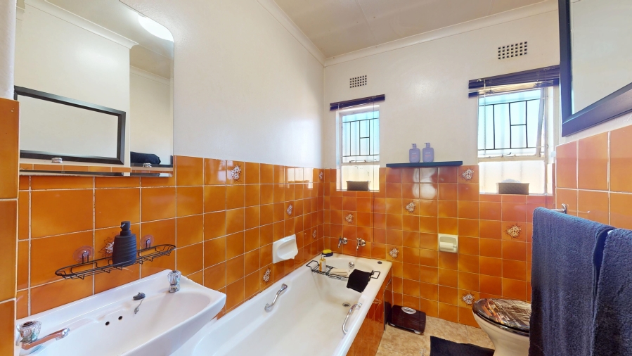 3 Bedroom Property for Sale in Gosforth Park Gauteng