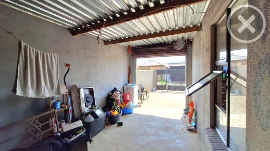 2 Bedroom Property for Sale in Windmill Park Gauteng