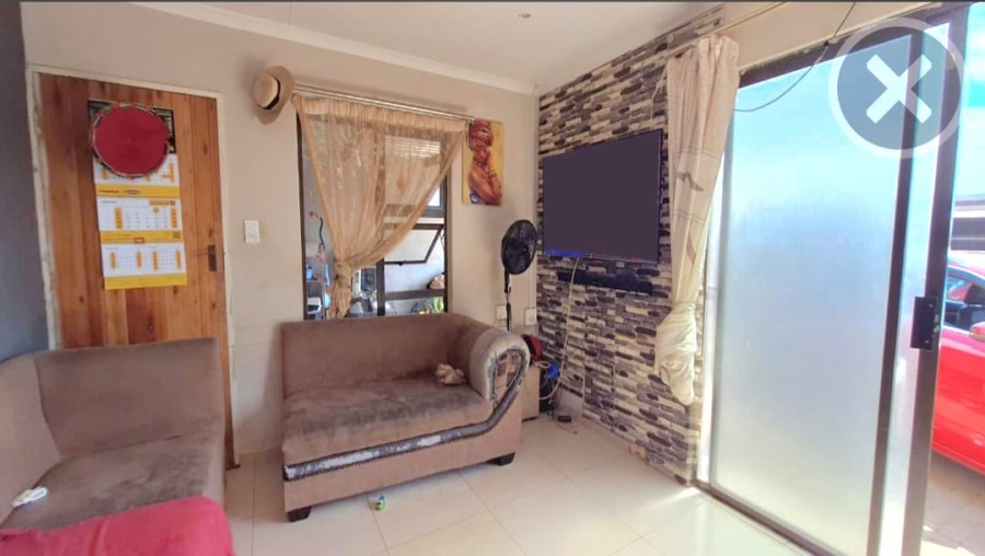 2 Bedroom Property for Sale in Windmill Park Gauteng