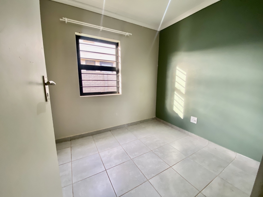 3 Bedroom Property for Sale in Lotus Gardens Gauteng