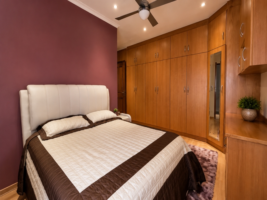 5 Bedroom Property for Sale in Lenasia Gauteng