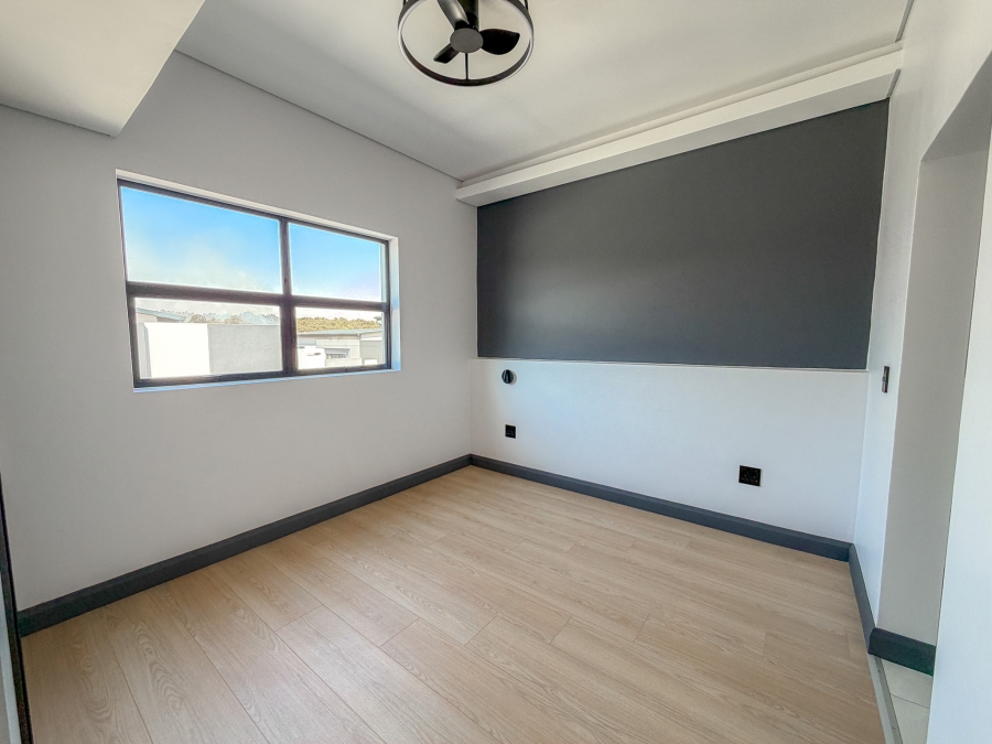 4 Bedroom Property for Sale in Fountainbrook Estate Gauteng