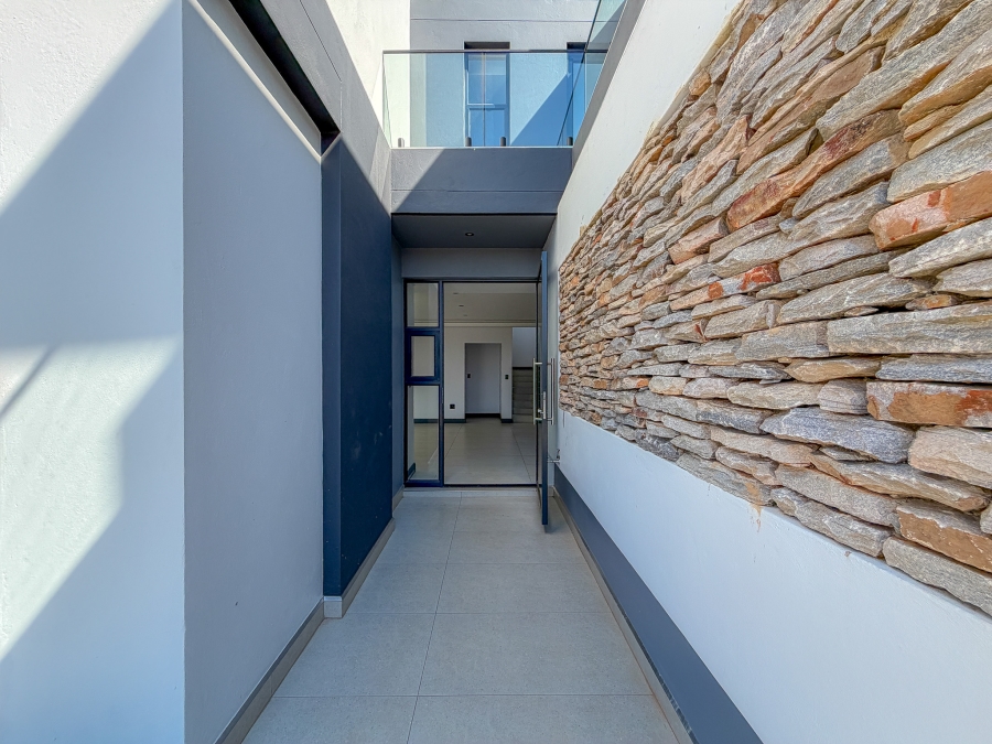 4 Bedroom Property for Sale in Fountainbrook Estate Gauteng