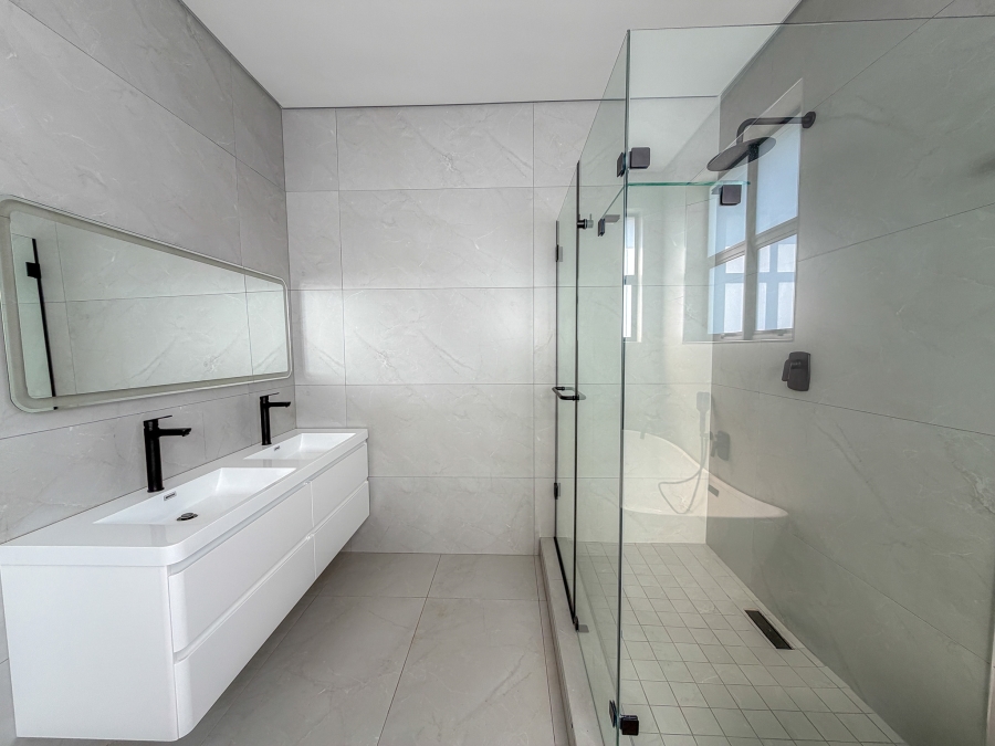 4 Bedroom Property for Sale in Fountainbrook Estate Gauteng