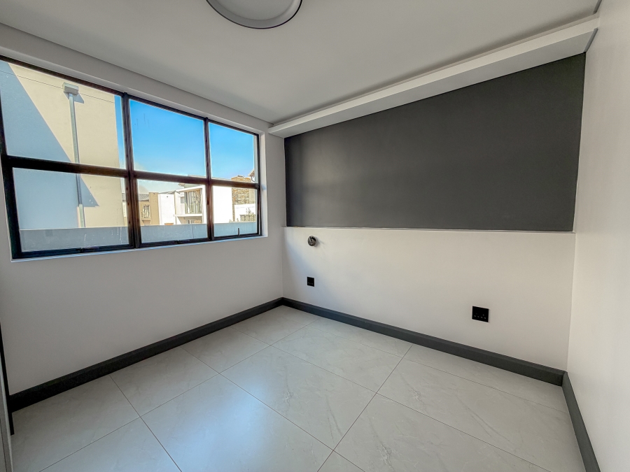 4 Bedroom Property for Sale in Fountainbrook Estate Gauteng