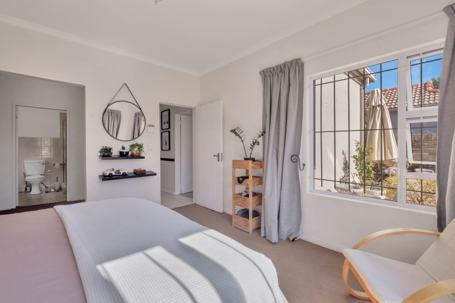 3 Bedroom Property for Sale in Linden Gauteng