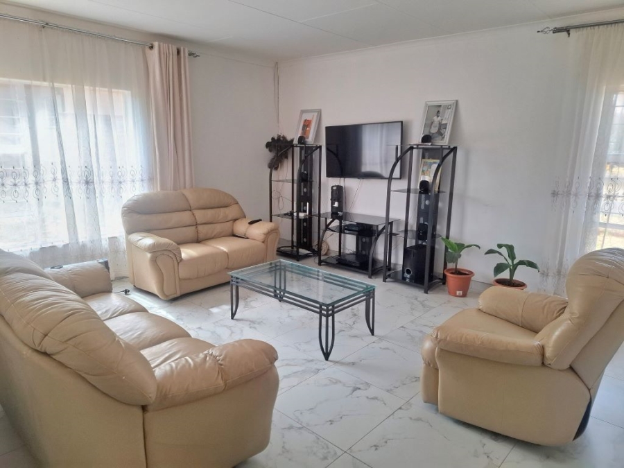3 Bedroom Property for Sale in Glen Harvie Gauteng
