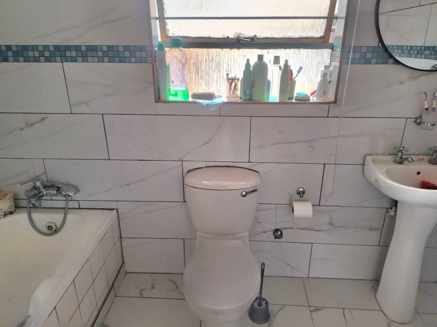 3 Bedroom Property for Sale in Glen Harvie Gauteng
