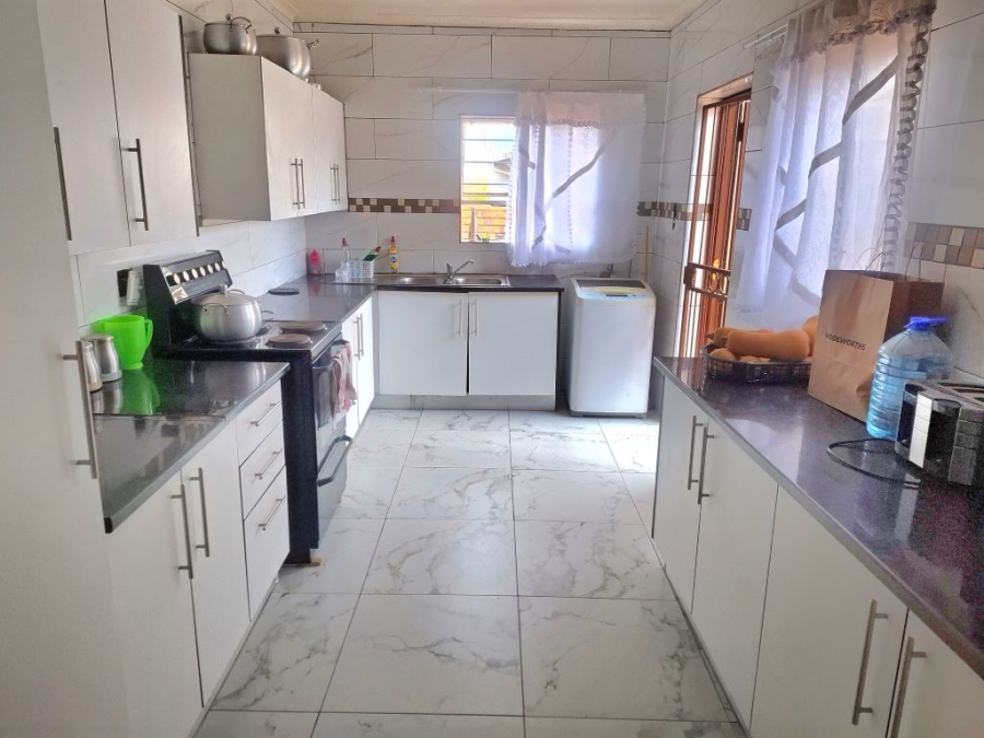 3 Bedroom Property for Sale in Glen Harvie Gauteng