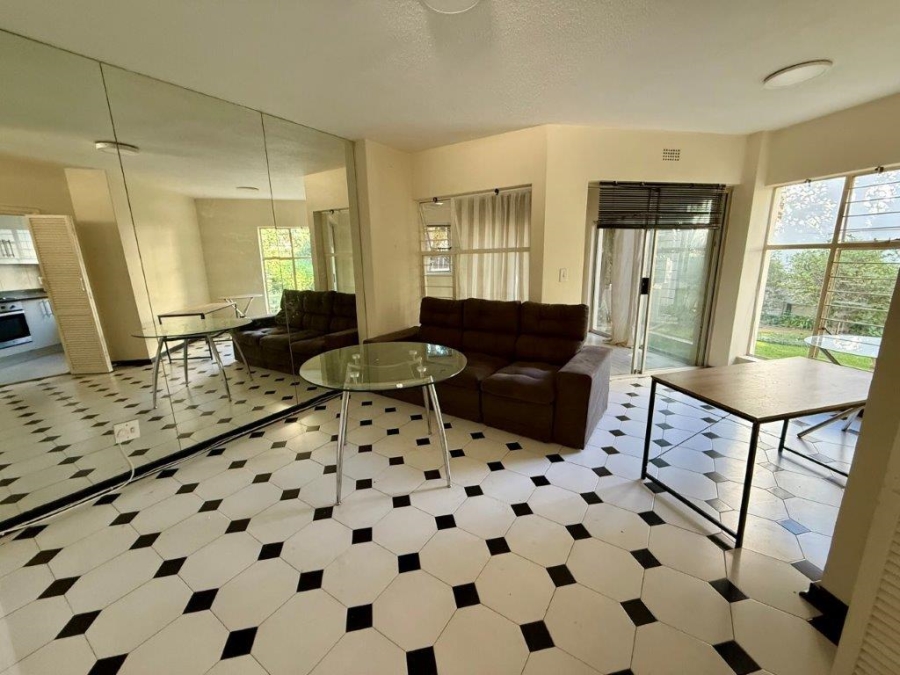 To Let 1 Bedroom Property for Rent in Illovo Gauteng