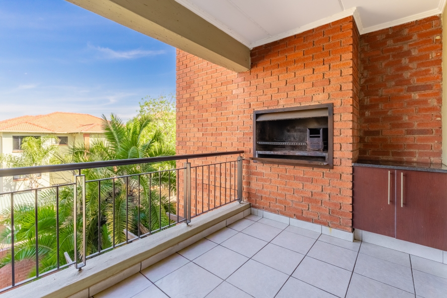2 Bedroom Property for Sale in Sunninghill Gauteng