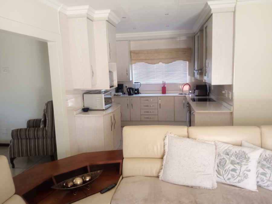 4 Bedroom Property for Sale in Parkhaven Gauteng