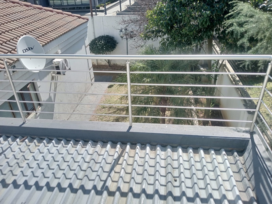 4 Bedroom Property for Sale in Parkhaven Gauteng